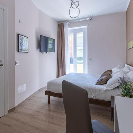 Mama Guest House Ciampino Esterno foto