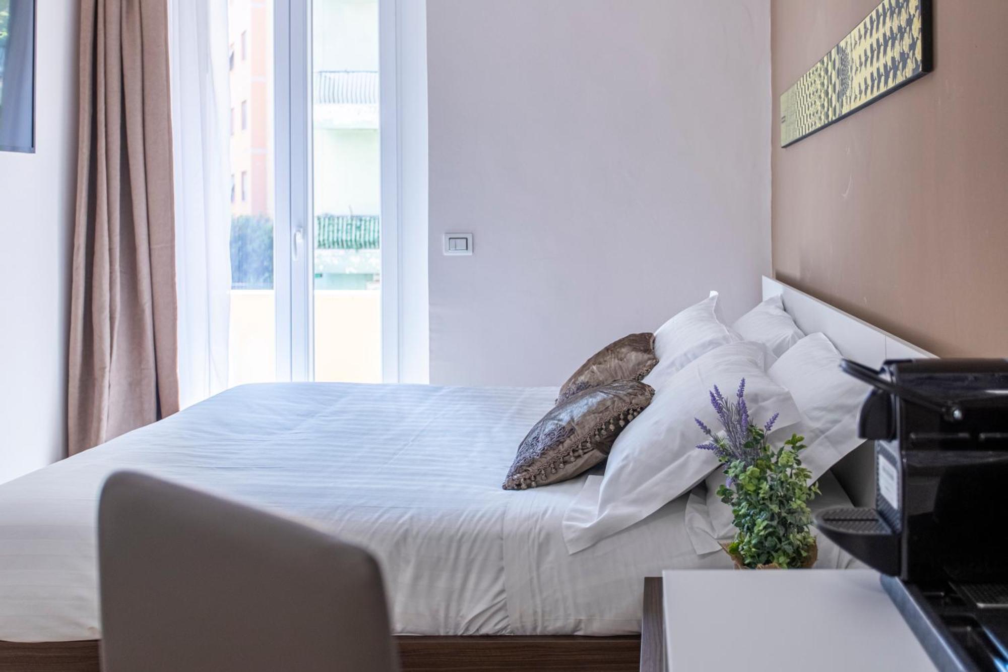 Mama Guest House Ciampino Esterno foto
