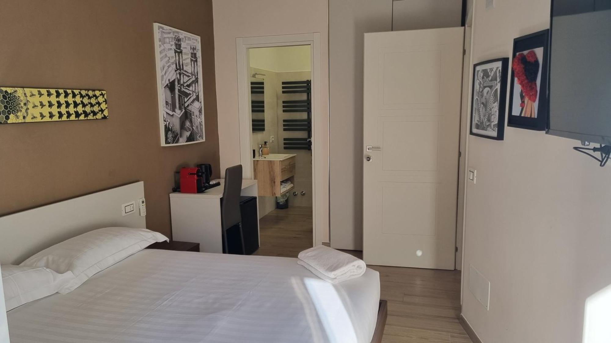 Mama Guest House Ciampino Esterno foto